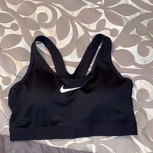 Nike brand sports bra size small